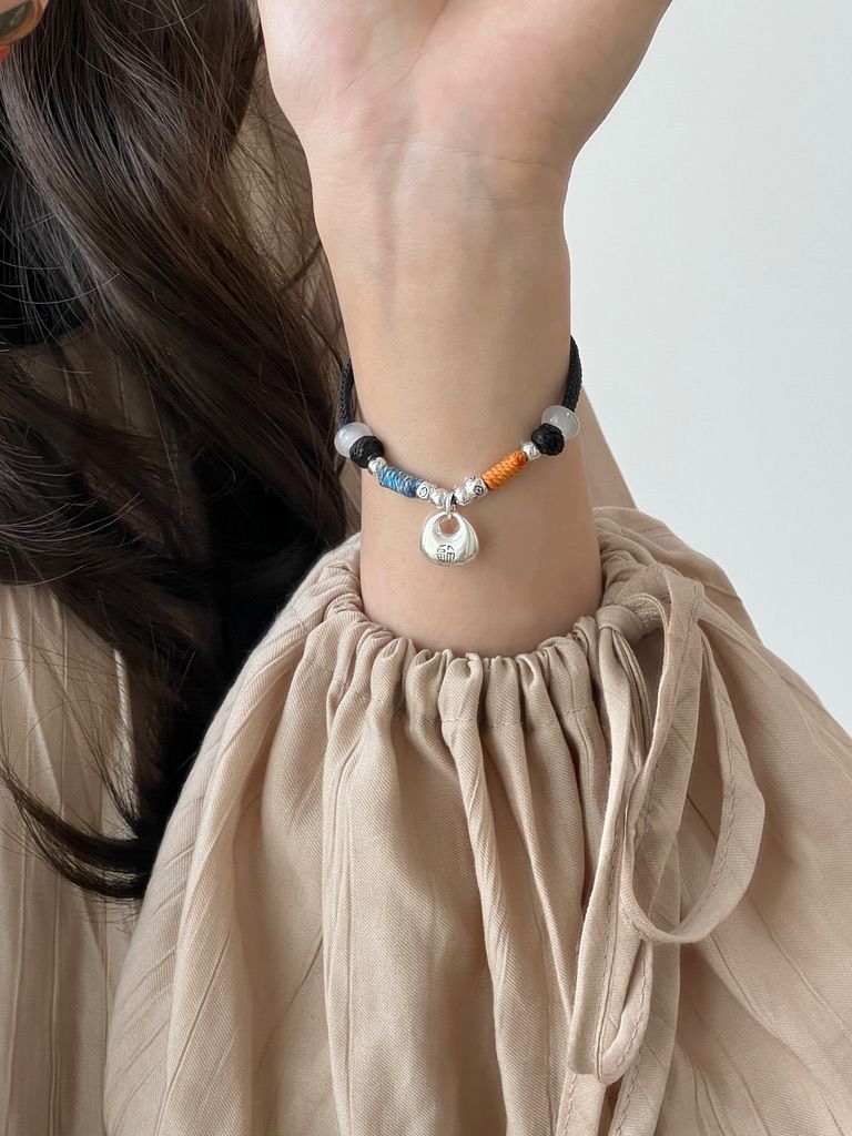 Peaceful Chubby Fortune Pouch Red Rope Birth Year Coil Bracelet